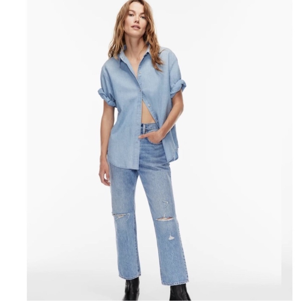 Denim Forum‎ Aritzia The Joni High Rise Loose Jeans 28 Distressed Light Wash